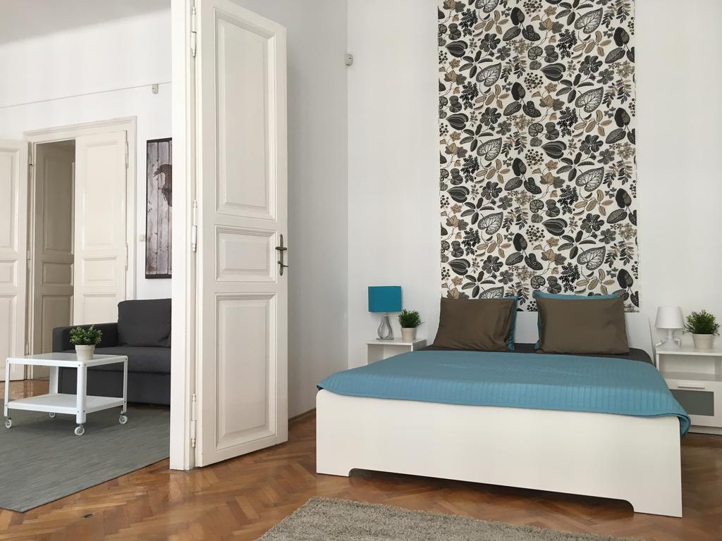 בודפשט Budget Apartment By Hi5-Rakoczi 24 מראה חיצוני תמונה