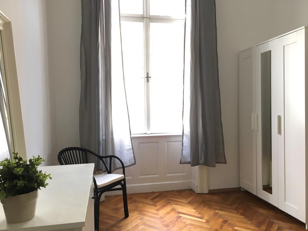 בודפשט Budget Apartment By Hi5-Rakoczi 24 מראה חיצוני תמונה