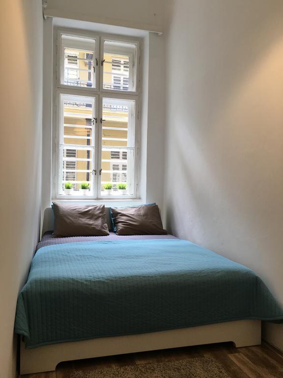 בודפשט Budget Apartment By Hi5-Rakoczi 24 מראה חיצוני תמונה