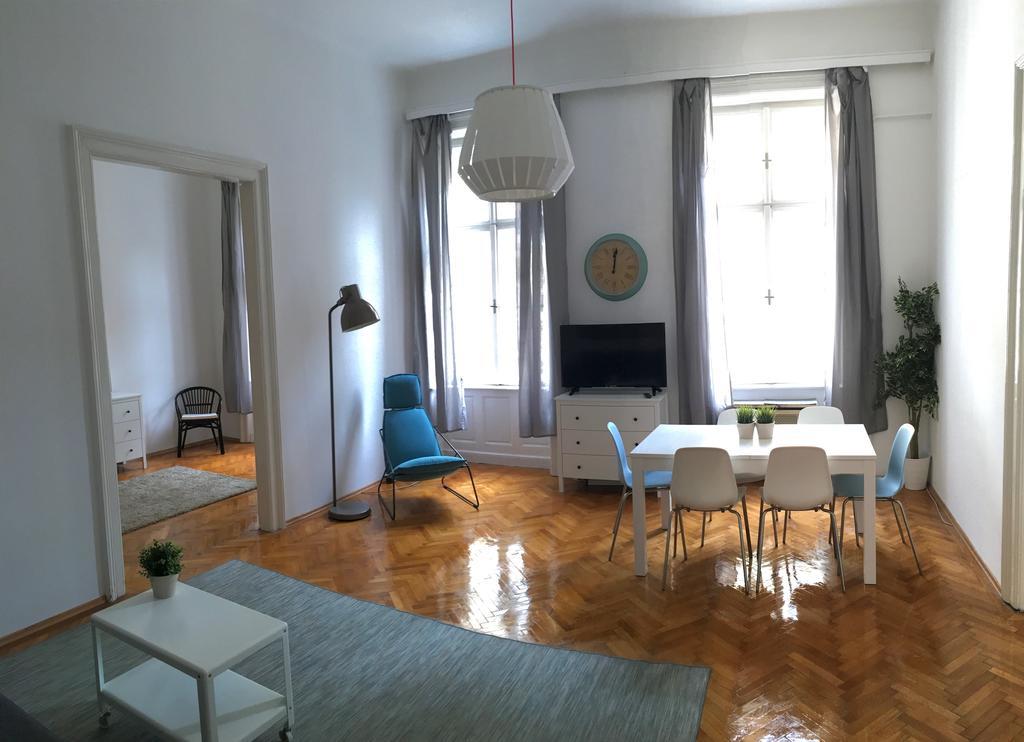 בודפשט Budget Apartment By Hi5-Rakoczi 24 מראה חיצוני תמונה