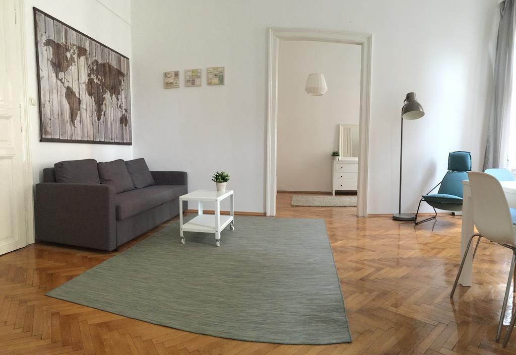 בודפשט Budget Apartment By Hi5-Rakoczi 24 מראה חיצוני תמונה