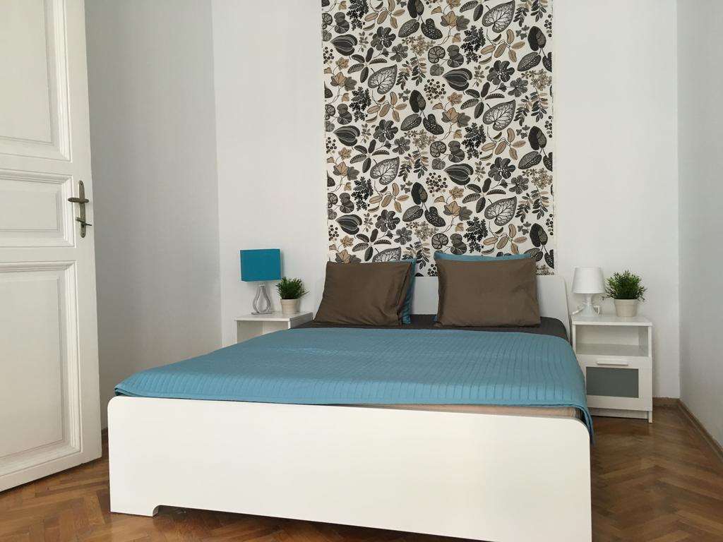 בודפשט Budget Apartment By Hi5-Rakoczi 24 מראה חיצוני תמונה